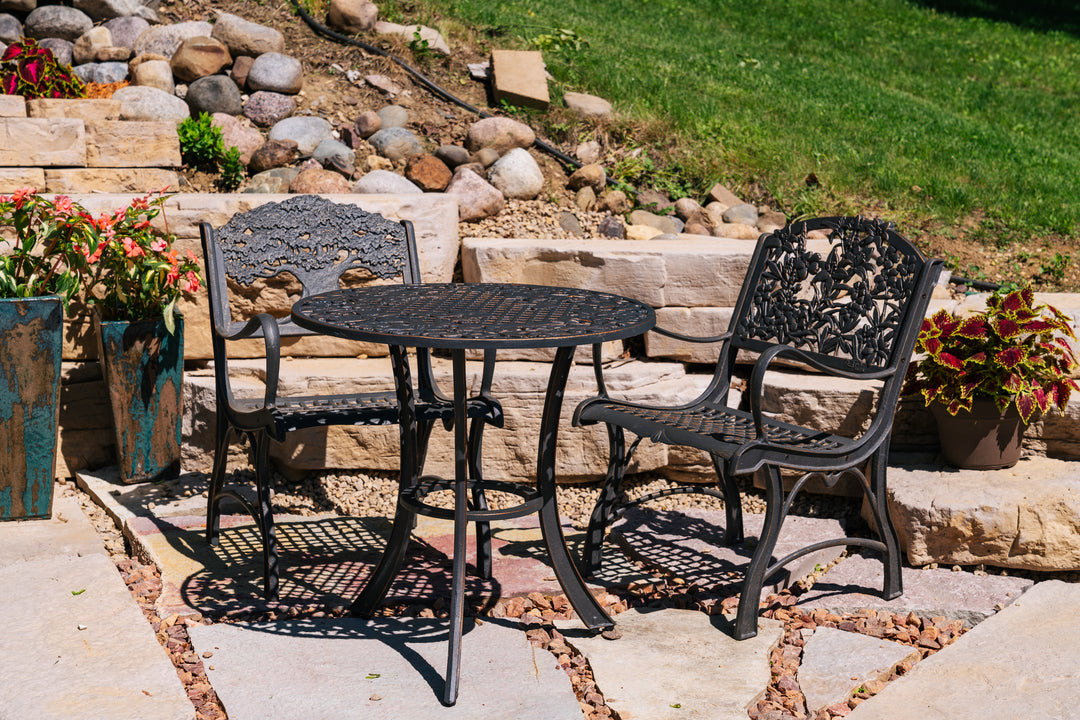 Leaves Patio Table